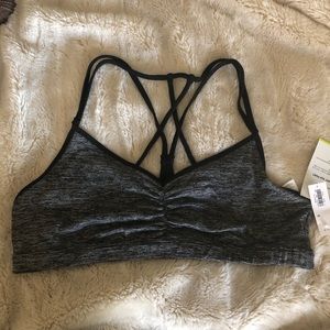 Old Navy Strappy Sports Bra XL